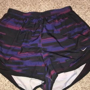 Women’s Nike running shorts size large